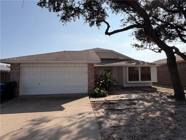 2230 Bird Island Dr, Corpus Christi, TX 78418
