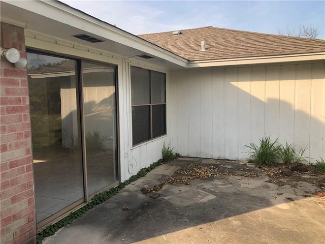 2230 Bird Island Dr, Corpus Christi, TX 78418