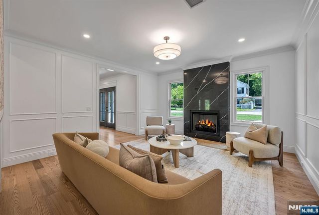 91 Brookside Road, Ramsey, NJ 07446