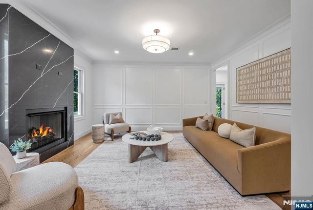 91 Brookside Road, Ramsey, NJ 07446