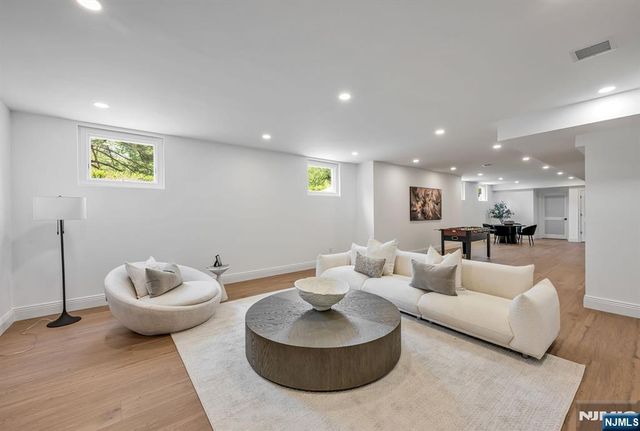 91 Brookside Road, Ramsey, NJ 07446