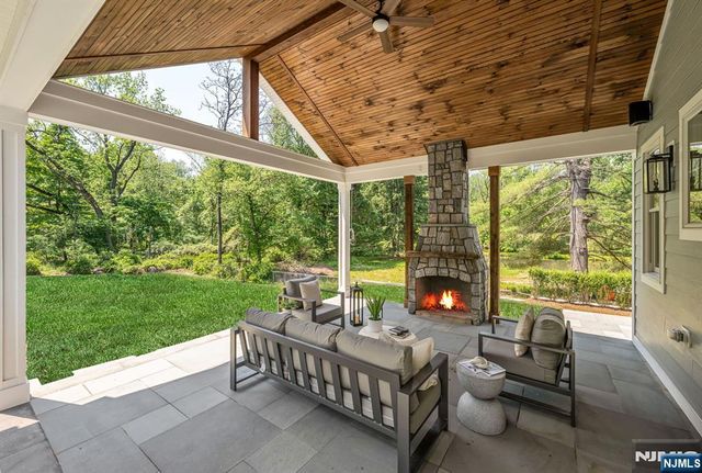 91 Brookside Road, Ramsey, NJ 07446