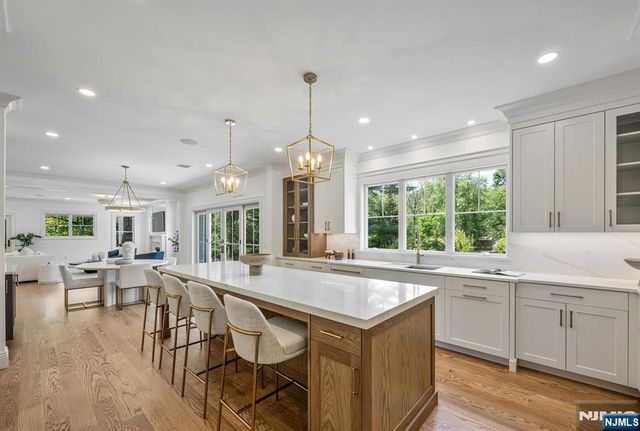 91 Brookside Road, Ramsey, NJ 07446