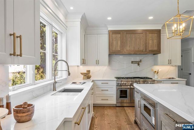 91 Brookside Road, Ramsey, NJ 07446