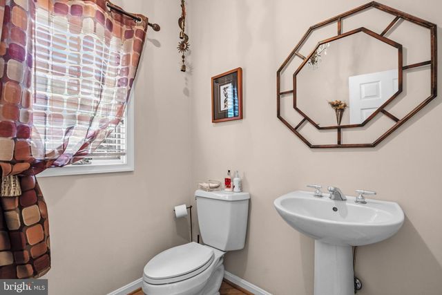 5177 HARPERS FARM RD, Columbia, MD 21044
