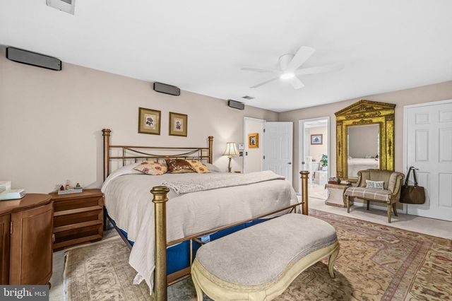 5177 HARPERS FARM RD, Columbia, MD 21044