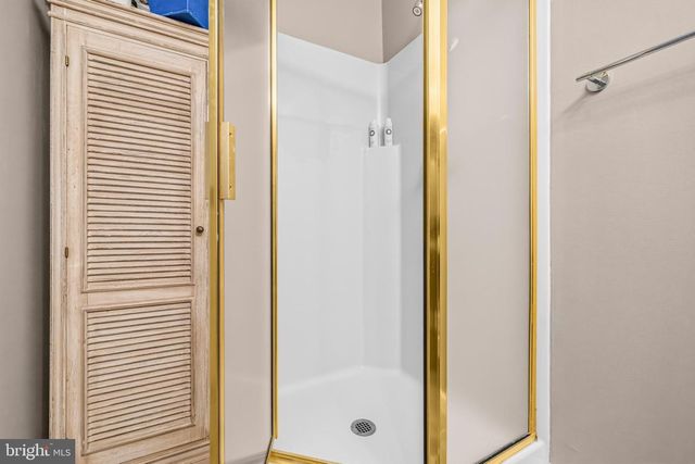 5177 HARPERS FARM RD, Columbia, MD 21044