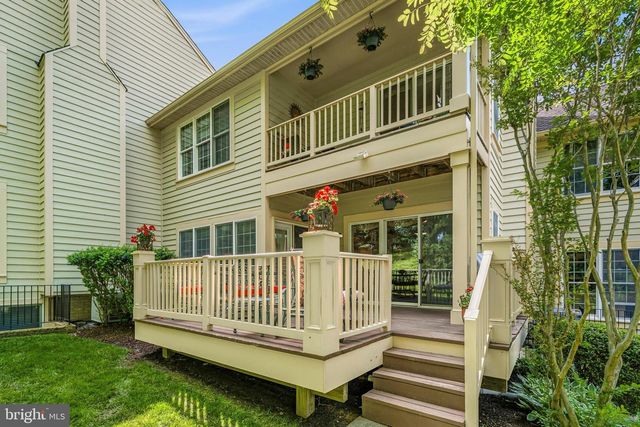 5177 HARPERS FARM RD, Columbia, MD 21044