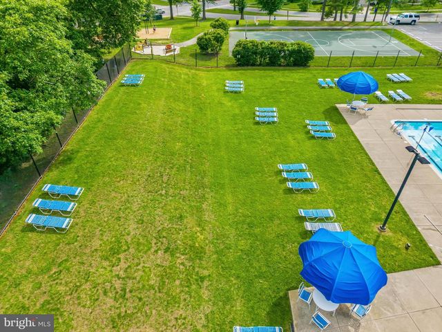 5177 HARPERS FARM RD, Columbia, MD 21044