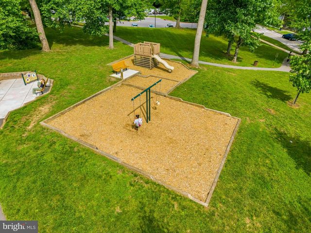 5177 HARPERS FARM RD, Columbia, MD 21044
