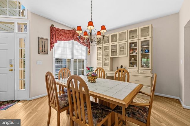 5177 HARPERS FARM RD, Columbia, MD 21044