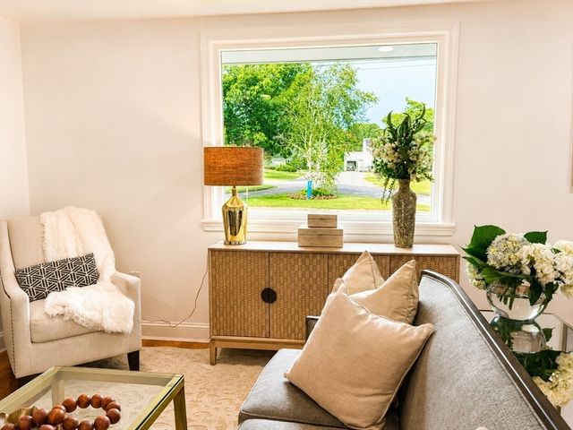 3 Bradford Road, Lynn, MA 01904