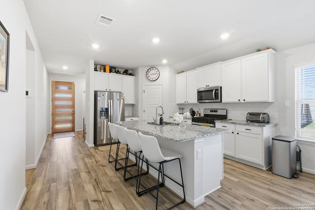 1308 Lydian Broom, San Antonio, TX 78245