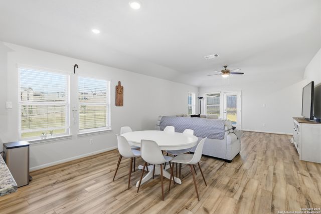 1308 Lydian Broom, San Antonio, TX 78245