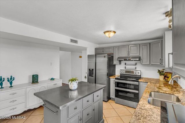4340 S Evergreen Avenue, Tucson, AZ 85730