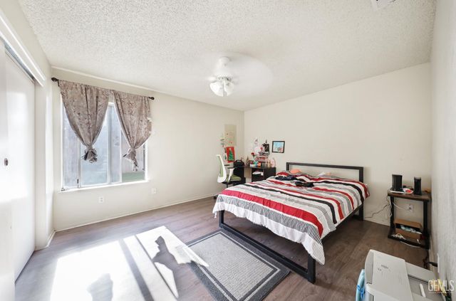 3801 Cypress Glen Boulevard, Bakersfield, CA 93309