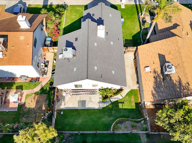 3801 Cypress Glen Boulevard, Bakersfield, CA 93309