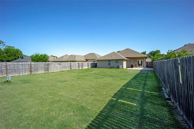 321 W 7th Street, Edmond, OK 73003