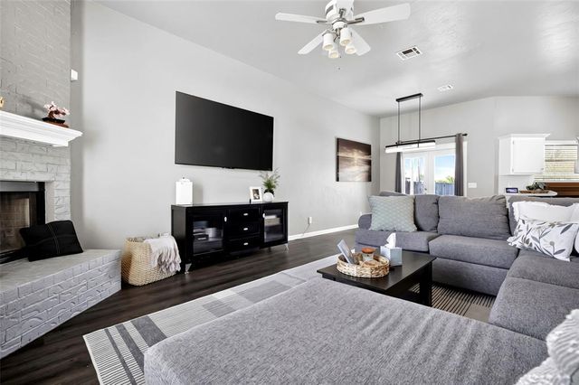 321 W 7th Street, Edmond, OK 73003