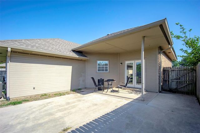 321 W 7th Street, Edmond, OK 73003