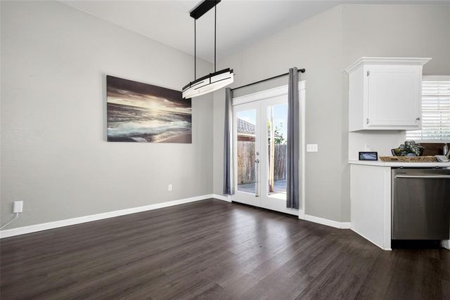 321 W 7th Street, Edmond, OK 73003
