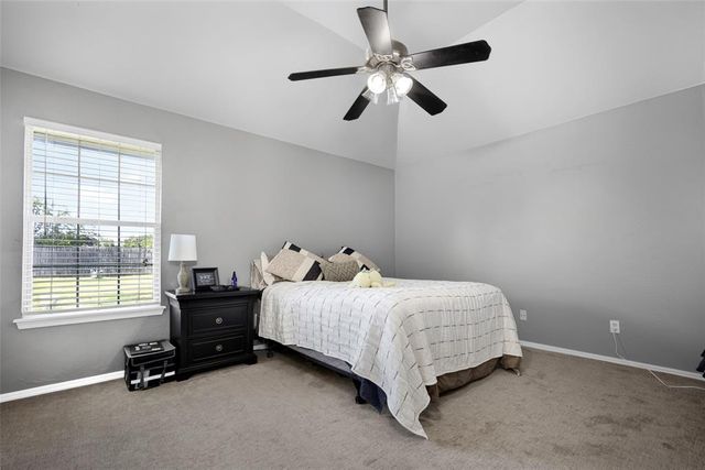 321 W 7th Street, Edmond, OK 73003