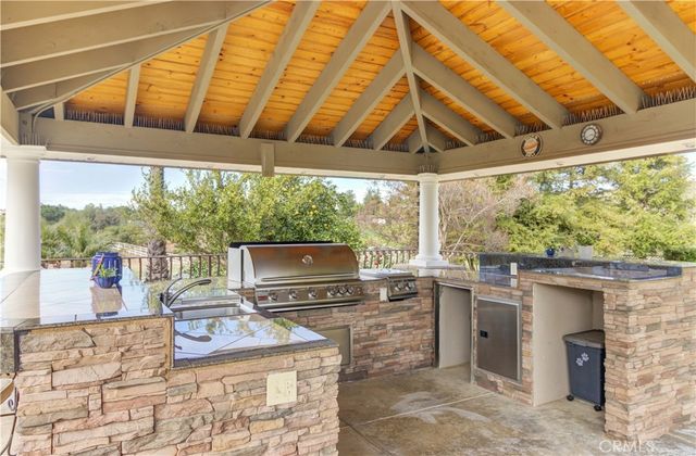 18134 Fort Lauder Lane, Perris, CA 92570