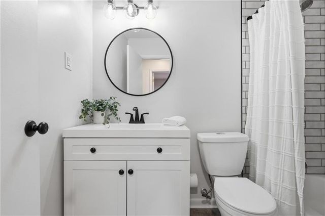 2870 Old Carriage SW Drive, Marietta, GA 30060