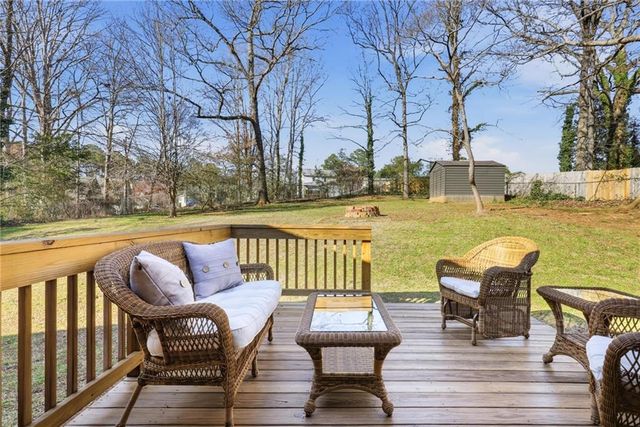 2870 Old Carriage SW Drive, Marietta, GA 30060