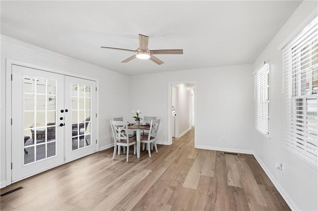 2870 Old Carriage SW Drive, Marietta, GA 30060