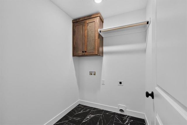 132 SE Nelson Drive, Blue Springs, MO 64014