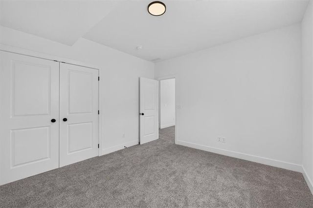 132 SE Nelson Drive, Blue Springs, MO 64014