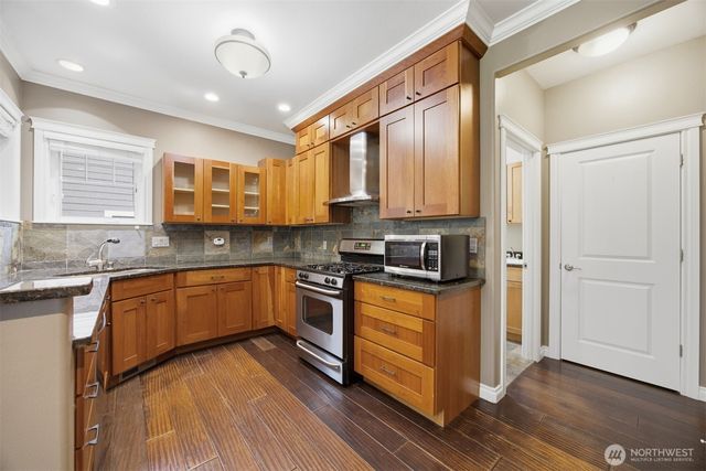 1213 Garland Lane, Bellingham, WA 98226