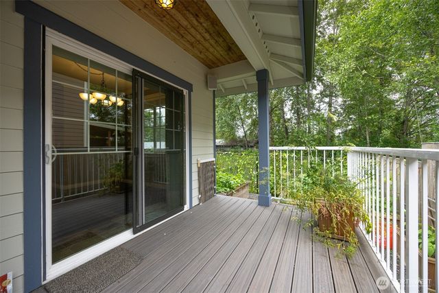 1213 Garland Lane, Bellingham, WA 98226