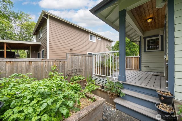 1213 Garland Lane, Bellingham, WA 98226