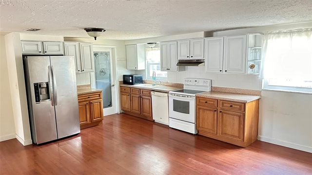 5891 93RD AVENUE N, Pinellas Park, FL 33782