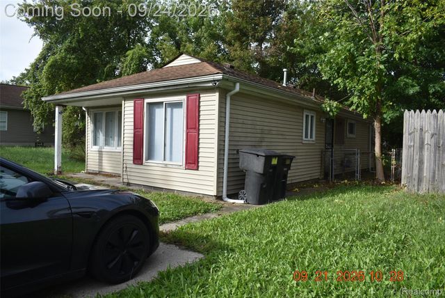 14387 Auburn Street, Detroit, MI 48223