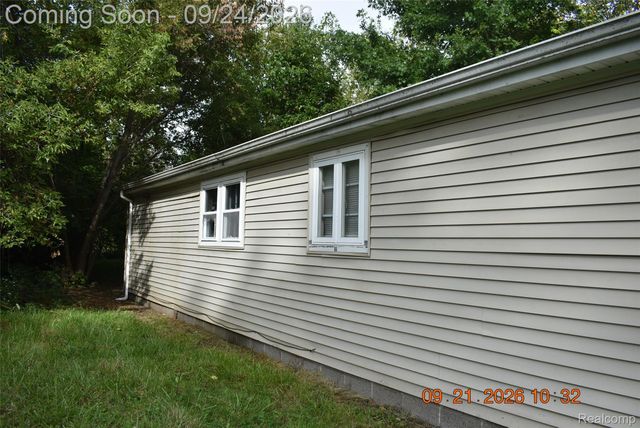 14387 Auburn Street, Detroit, MI 48223
