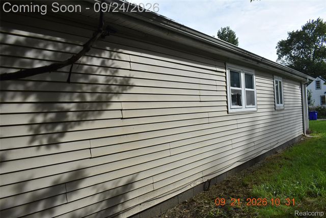 14387 Auburn Street, Detroit, MI 48223