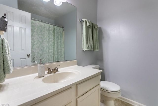 470 Wrenn CIR, Newport News, VA 23608