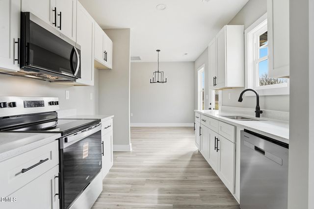 1065 Jada Allen Road, Dunn, NC 28334