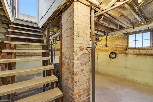 5711 Cornick RD, Norfolk, VA 23502