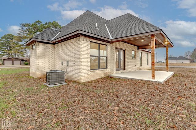 804 Pecan Grove Road, Trumann, AR 72472