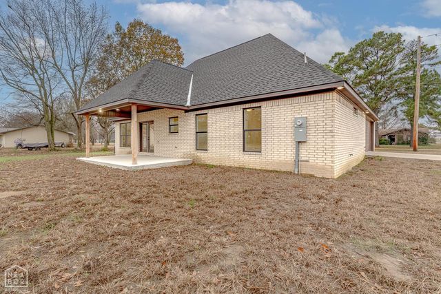 804 Pecan Grove Road, Trumann, AR 72472