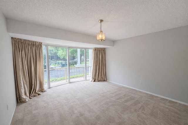 5050 Ambassador Way 111, Houston, TX 77056