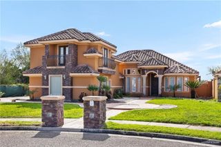 1801 Kingsborough Avenue, Mcallen, TX 78504
