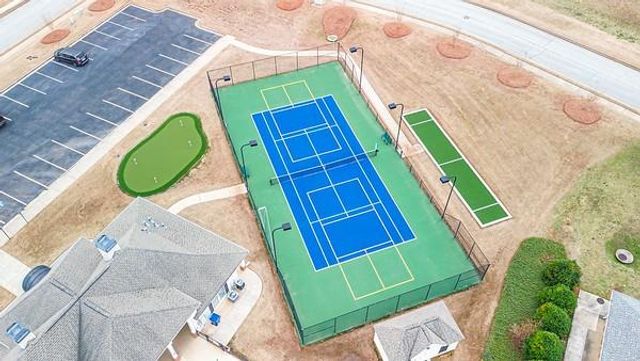 816 Ideal Place, Winder, GA 30680