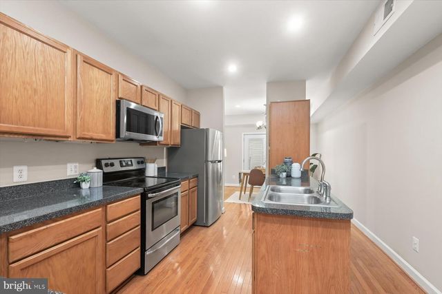 1749 S HANOVER ST, Baltimore, MD 21230