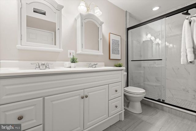 1749 S HANOVER ST, Baltimore, MD 21230