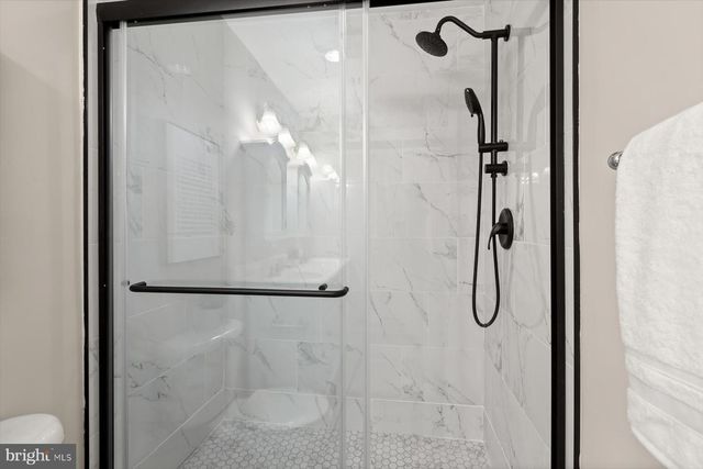 1749 S HANOVER ST, Baltimore, MD 21230